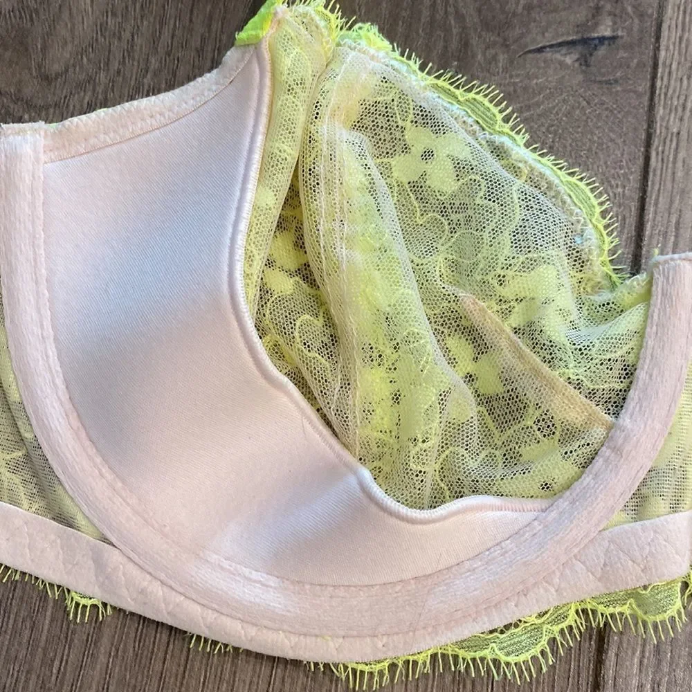 Victoria’s Secret Dream‎ Angel’s Yellow Lace Convertible Push Up Bra Size 34DD